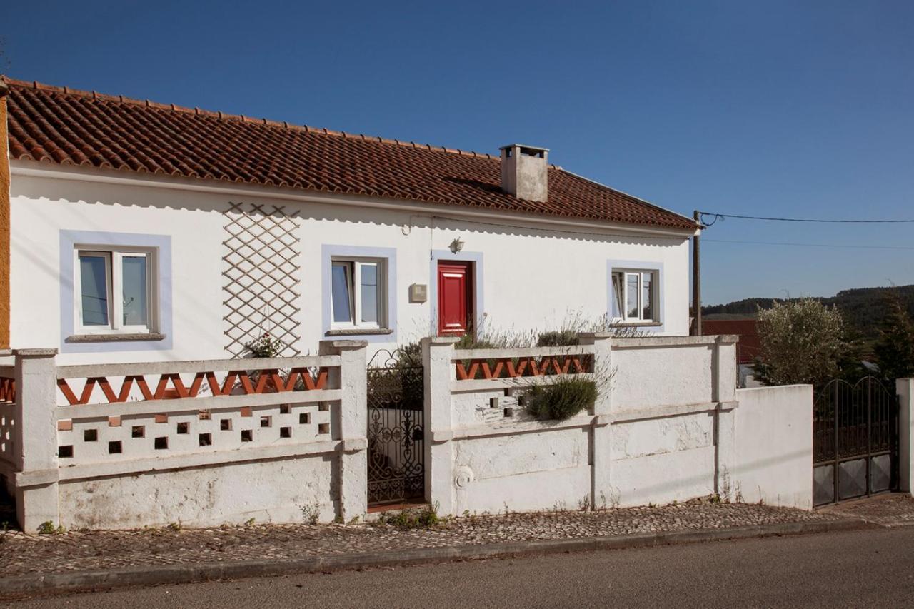 Casa Das Alfazemas Com Piscina, Jardim E Snooker Adao Lobo المظهر الخارجي الصورة